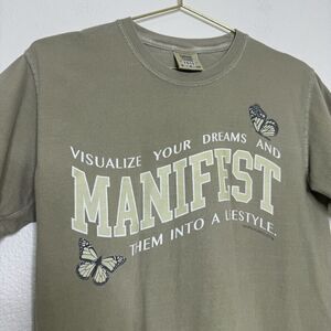 Comfort Colors Shirt Small Dreams Manifest Butterfly Graphic Short Sleeve
